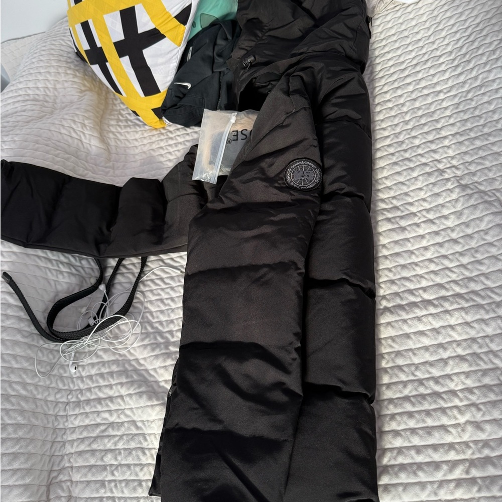 Canada Goose Black Down Parka Fusion Fit XXS w/ Removable Fur Hoo